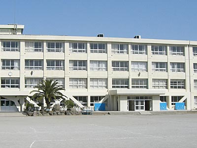 藤沢市立鵠南小学校