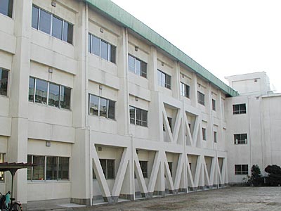 刈谷市立住吉小学校