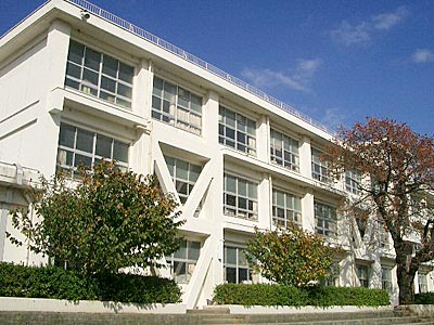 南足柄市立南足柄小学校
