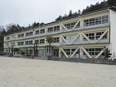 七宗町立神渕小学校