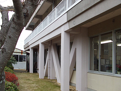 菰津市公民館白塚支所