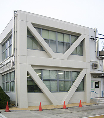 ブラザー工業(株)港工場