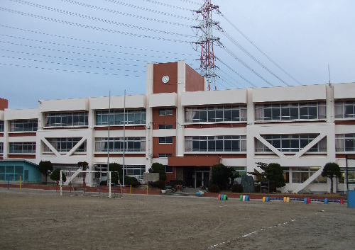 桑名市立七和小学校