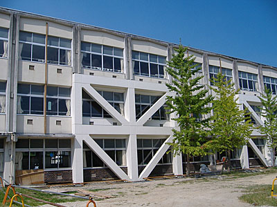 日進市立南小学校北校舎