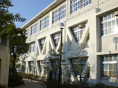 徳島市立城東中学校