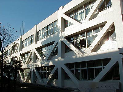 昭島市立東小学校