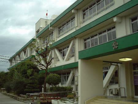 茨木市立南中学校南校舎