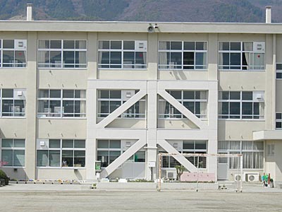 神奈川県立磯子工業高校実験実習棟