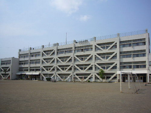 立川市立南砂小学校