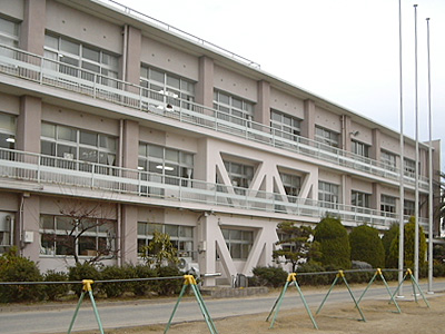 岩倉市立北小学校