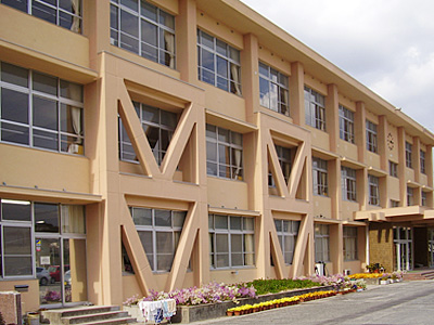 瀬戸市立南山中学校