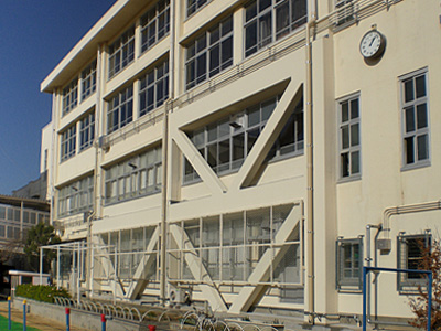 神戸市立千鳥が丘小学校