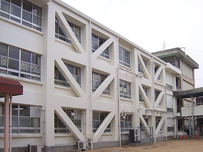 呉市立三坂地小学校