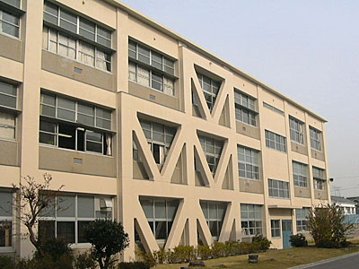 清須市立新川中学校
