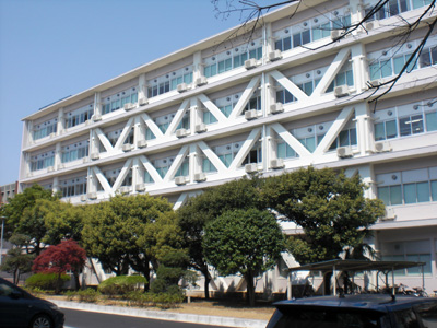 千葉大学文法経学部１号館