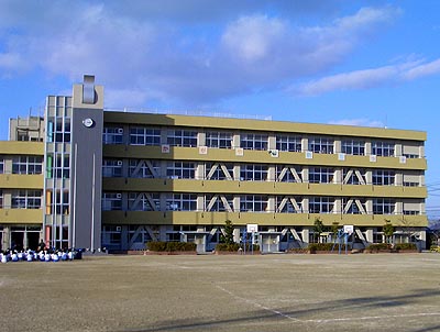 蟹江町立新蟹江小学校