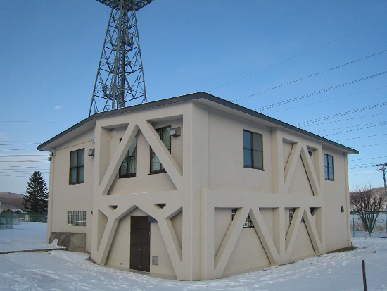 北海道電力　留辺蘂変電所本館