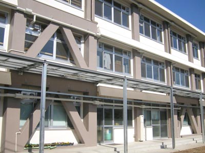 山梨大学教育人間科学部付属中学校