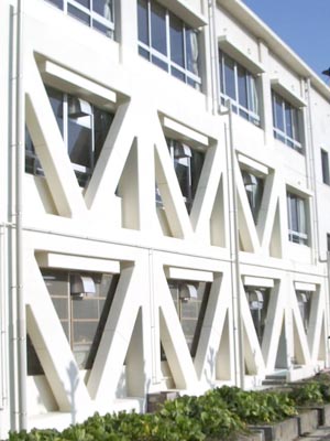 交野市立交野小学校