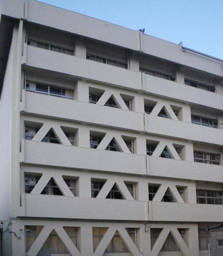 船橋市立坪井小学校校舎
