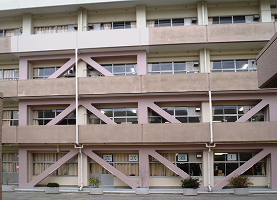 船橋市立坪井中学校校舎