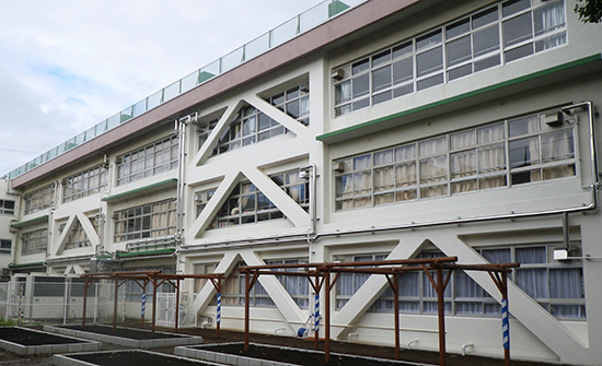 船橋市立三咲小学校校舎