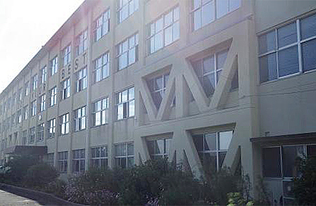 中間市立中間中学校