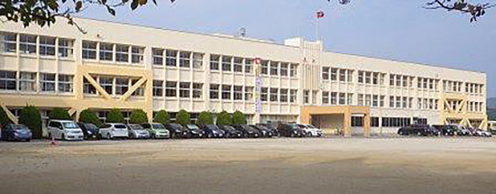 志免町立志免中学校