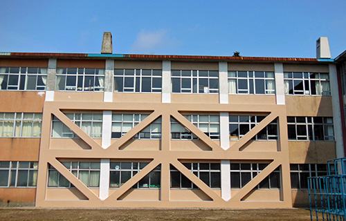 函館市立上湯川小学校B,C棟