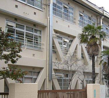 西宮市立安井小学校