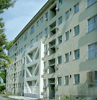 高知大学小津職員宿舎（1・2・3・4号棟）勝負の川宿舎