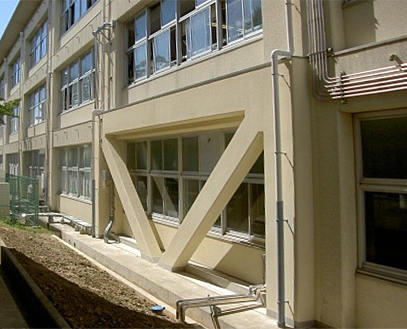 福知山市雀部小学校管理棟