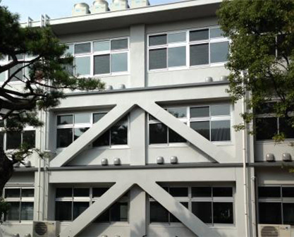 三重大学（上浜）講義棟
