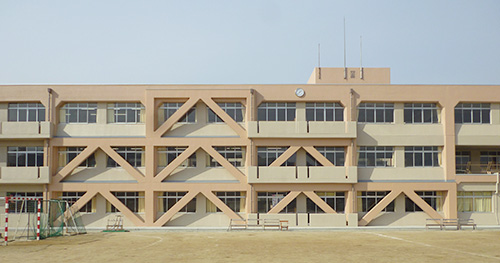 名張市立赤目中学校管理特別普通教室棟