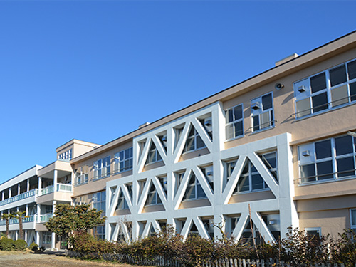 上田市立第三中学校南校舎