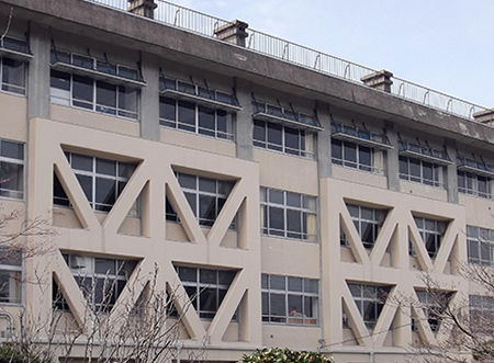 胎内市立中条中学校