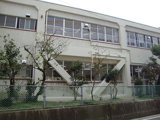 浅口市立六条院幼稚園園舎