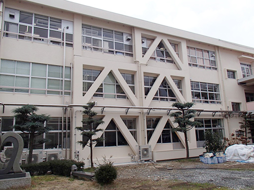 岡山県立岡山聾学校特別教室棟中学部棟