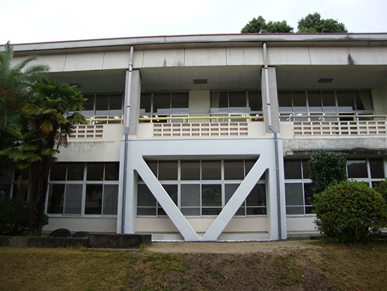 備前市立東鶴山小学校1‐1,2,3棟