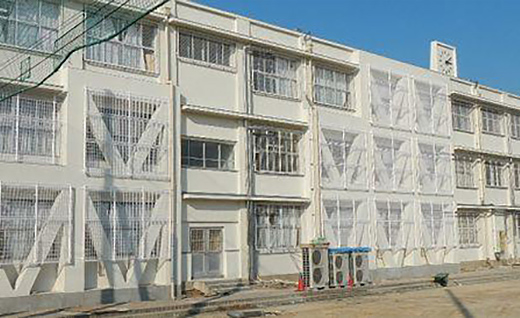 八尾市立志紀中学校他1校