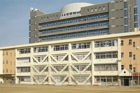 八尾市立八尾小学校