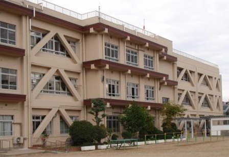 茨木市三島小学校東棟校舎耐震