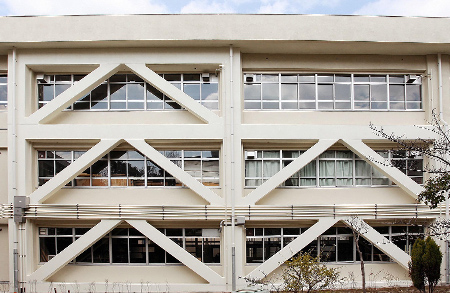 守口市立庭窪中学校校舎棟