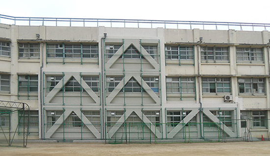 東大阪市立金岡中学校