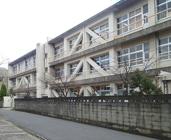 東大阪市立縄手北小学校他3校校舎