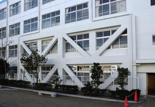 高槻市立若松小学校南棟２