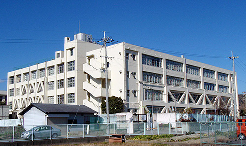 島本町立第四小学校①④棟