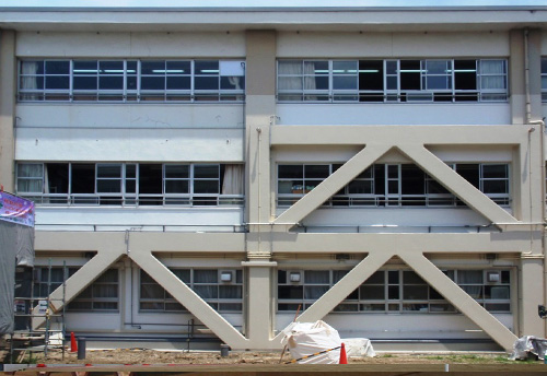 藤井寺市立藤井寺南小1号棟