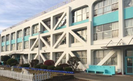 入間市立狭山小学校校舎