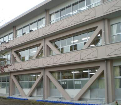 那須塩原市共英小学校普通教室棟